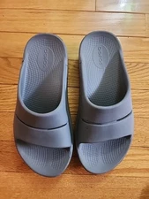 Oofos Ooahh Recovery Unisex Gray Slide Sandals W Sz 7 M Sz 5