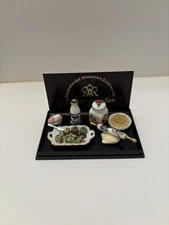 Dollhouse Miniature Reutter Assorted Kitchen Accessories 1:12 Scale
