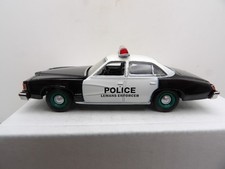 GREEN MACHINE 1977 PONTIAC LeMANS POLICE ENFORCER  GREENLIGHT HOT PURSUIT   1:64