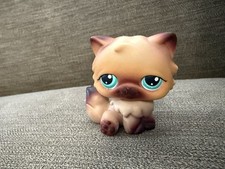 Littlest Pet Shop Authentic 2004 22 Persian Cat with Blue Green Eyes