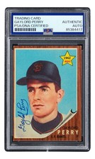 Top 10 Gaylord Perry Baseball Cards 14