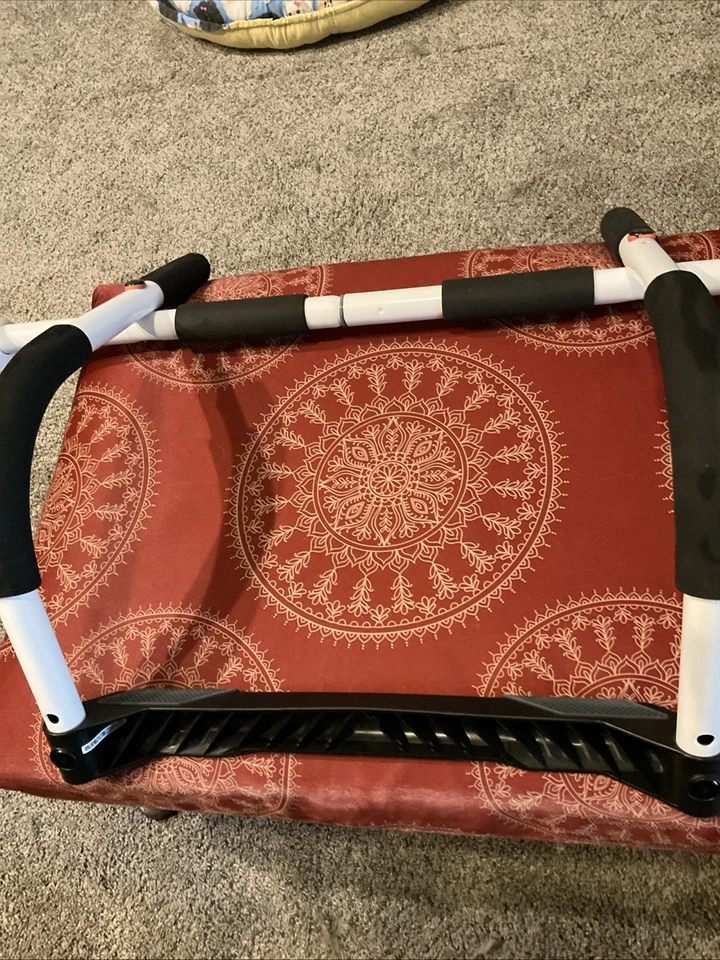 Perfect Multi-Gym Sport Portable Pull Up Bar Fitness Total Upper Body Workout - Image 3 of 4