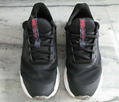 Nike Kids Grade School Revolution SE Running Shoes Youth Black/White  Boys