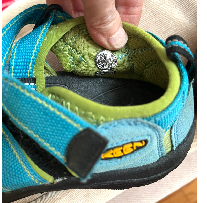 Sandali KEEN impermeabili taglia ADULTO 5 impermeabili BLU VERDE USATI IN OTTIME CONDIZIONI