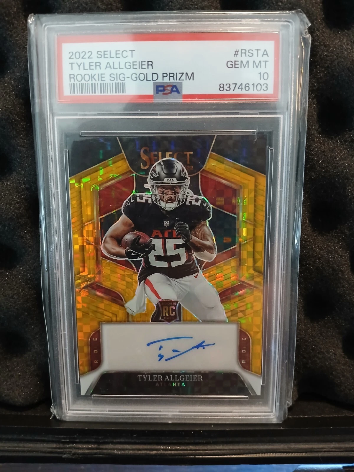 Tyler Allgeier Panini Select Rookie Signatures #RSTA Gold