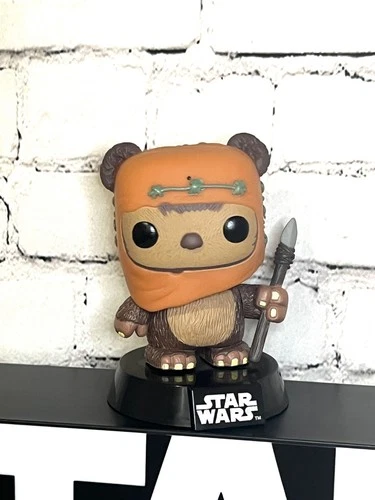 Funko Pop! Vinyl: Star Wars - Wicket #26 Loose