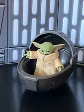 Star Wars Grogu and Hover Toy The Mandalorian Action Figure