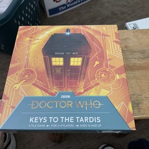 BBC Outset Doctor Who Keys to the Tardis Sealed New