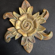 Vtg 1976 Virginia Metal Crafters CARTER'S GROVE Brass Rose Teapot Footed Trivet