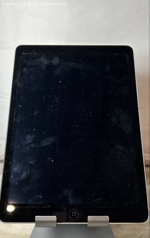 Apple iPad Air 1st Gen A1474 9.7" Wi-Fi Space Gray FOR PARTS