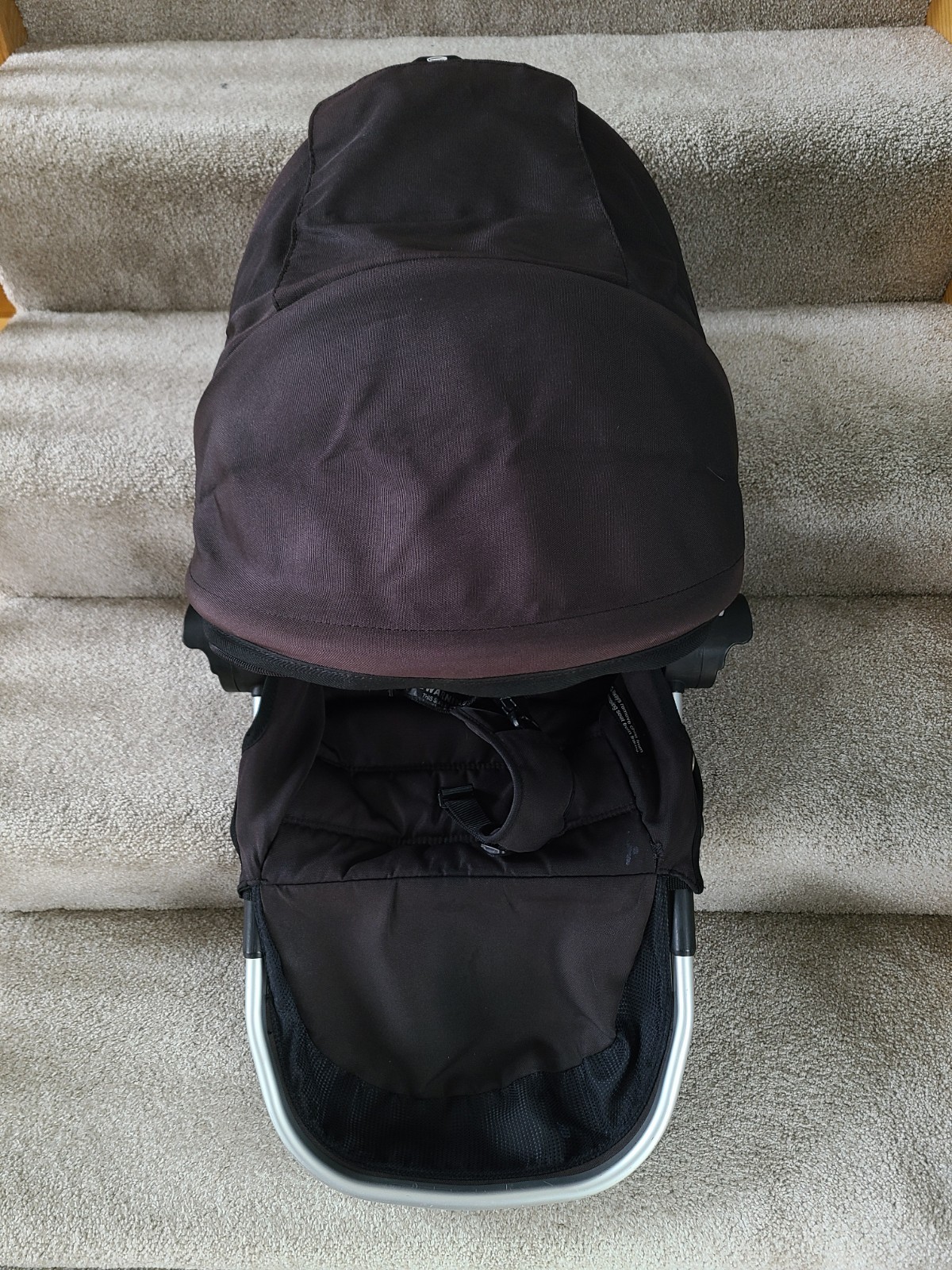 BABY JOGGER City Select COMPLETE seat Silver Frame black fab