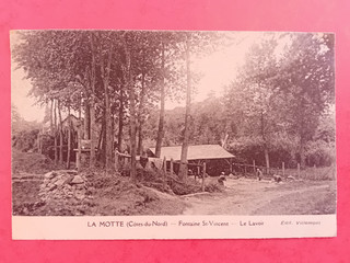 22 LA MOTTE FONTAINE St VINCENT LAVOIR LAVANDIERES