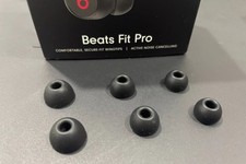 20 pcs Black Beat Universal Earbud Silicon Replacement Tips