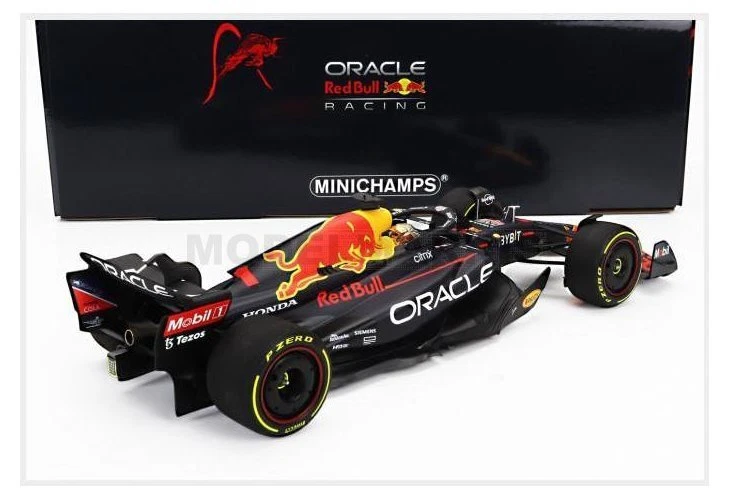 Minichamps 110222201 Red Bull - F1 RB18 Team Oracle Red Bull Racing N 1 Winner A - Image 2 of 2