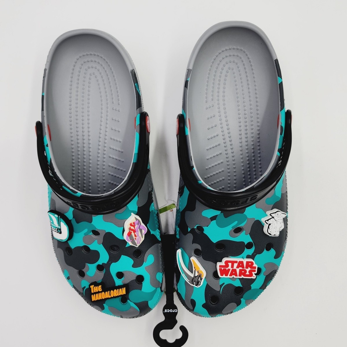 NEW Star Wars Adult Crocs Mens Green Camo The Mandalorian Disney Parks  Clogs