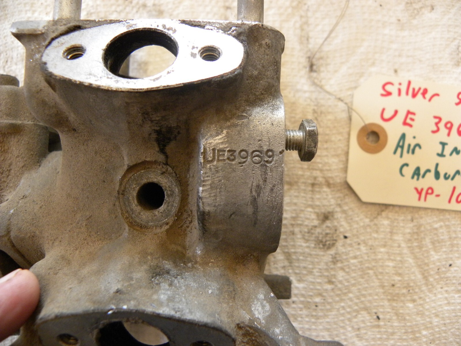 Rolls Royce Silver Shadow Bentley T Carburetor to Inlet Intake Manifold UE39691