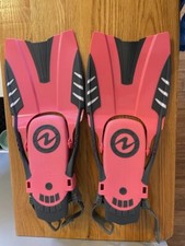 US Divers Aqua Lung Blades Open Heel Scuba Dive Snorkel Fins Flippers Small/Med