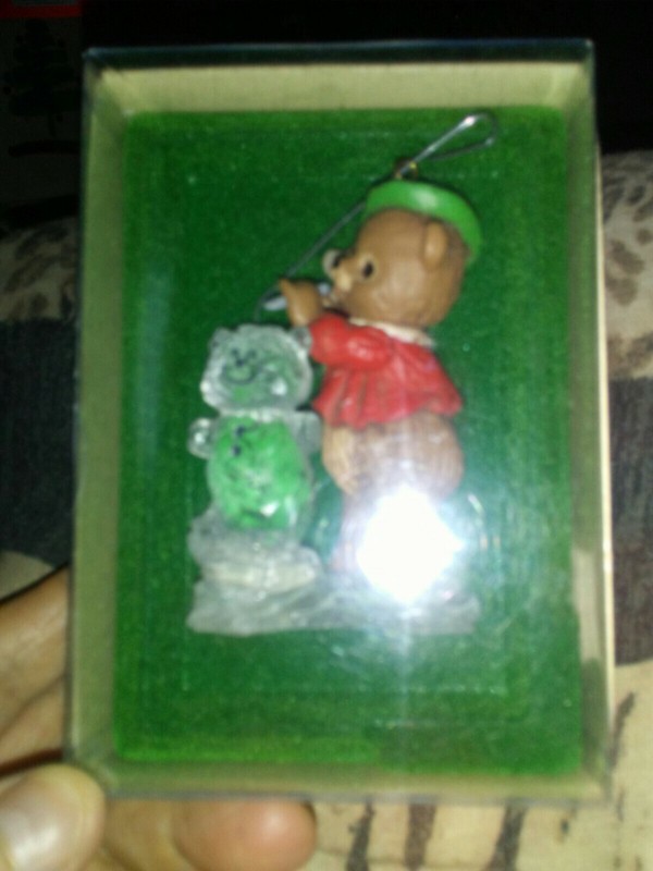Hallmark 1981 Bear Cub Carving Ice Sculpture Keepsake Ornament Christmas