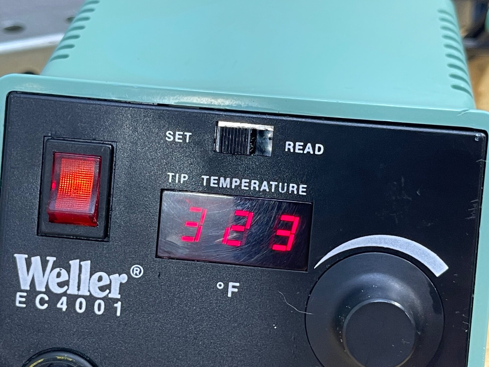 Mint: WELLER EC4002C ESD POWER UNIT Soldering ec4002