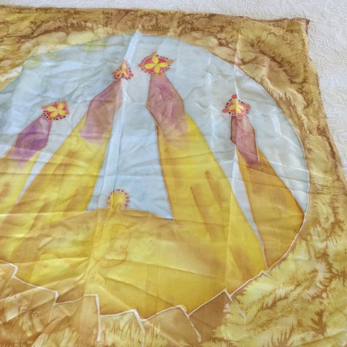 Vintage 34" sq Batik Malaysia Yellow Hand Painted Batik silk scarf floral I31 - Picture 4 of 7