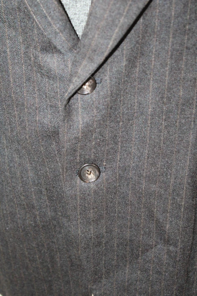 Traje Chaqueta Givenchy Para Hombre Gris Oscuro Rayas 100% Lana Talla 36 Foto 3 de 4
