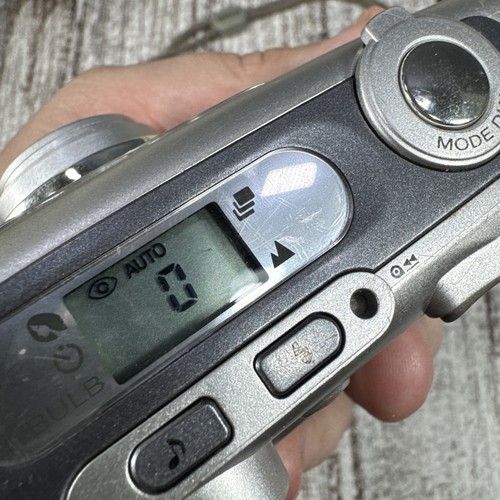 Samsung Maxima 1050Ti 35mm Point & Shoot Film Camera, Fully Functional - Picture 9 of 10