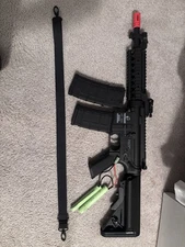 Tippmann Basic Training M4 CQB RIS Airsoft Rifle / AEG - Black