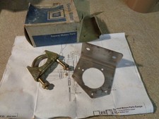 VAUXHALL BEDFORD HA SELECTOR TUBE SUPPORT KIT 91052231