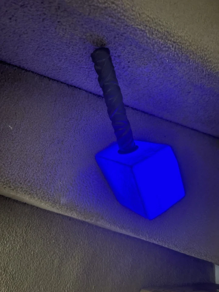 Thor Marvel LED Blue Wall Mounted Battery Operated Children’s Night Light - Image 3 of 4