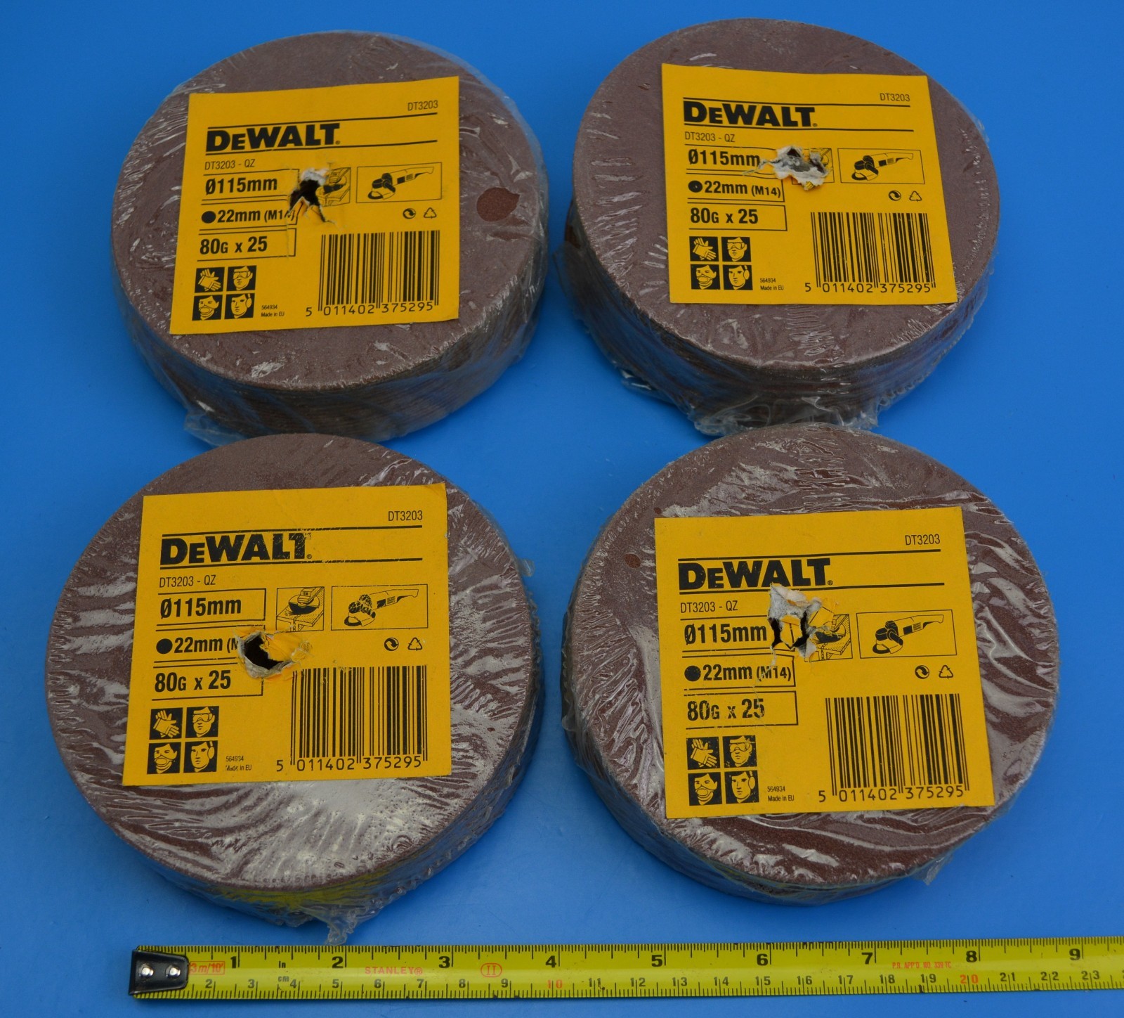 100 x DEWALT DT3203 - QZ 115mm 80 Grit Fibre Sanding Discs. Zirconium Grain.