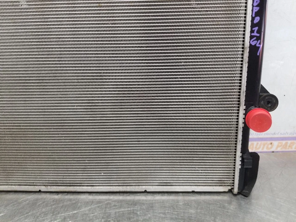 14 2014 LEXUS GX460 4.6L RADIATOR  Foto 3 de 4