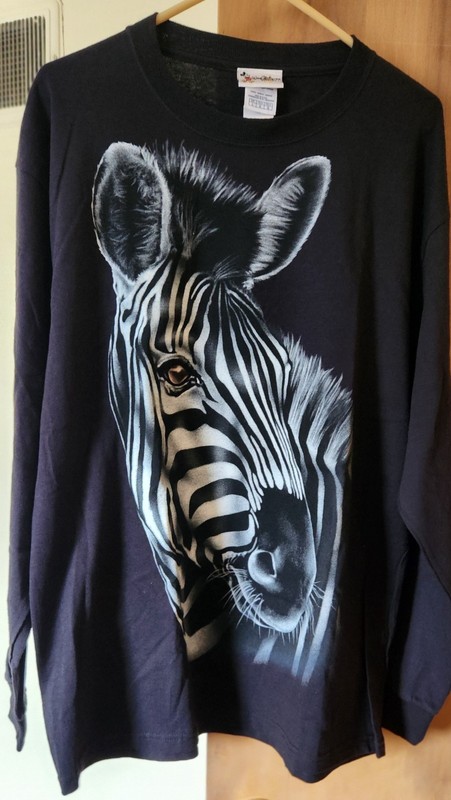 Vintage 3D Disney's Animal Kingdom Zebra 90s Long-Sleeve T-Shirt L, New with Tag