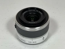 Nikon 1 NIKKOR 10-30mm f/3.5-5.6 VR Lens (FOR PARTS OR REPAIR)