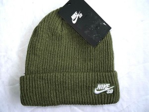 nike bobble hat mens