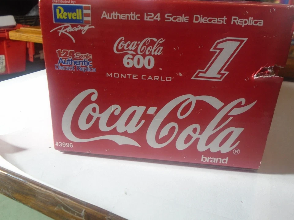 REVELL Gara Coca Cola 600 Marca, #1 Nascar Monte Carlo, Edizione Limitata 1/24 - Immagine 3 di 4
