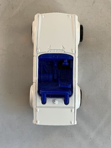 Hot Wheels Triumph TR6 2019 Multipack 2014 White Y5s - Picture 5 of 5