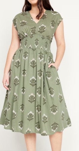 Neu mit Etikett Old Navy Kleid mit geraffter Taille grün Blockdruck Größe XL hat Taschen!  - Bild 3 von 12