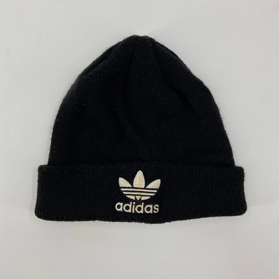 Black and white sales adidas beanie