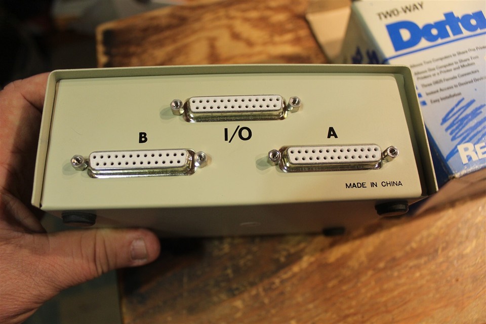 RECOTON MUSIC -TWO WAY DATA SWITCH 64127 UNTESTED | eBay