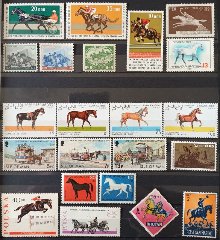 HORSES IN WAR. CARRIAGE MAILCOACH COLLECTION 45 STAMPS. MNH, MLH. LOT IN GERMANY