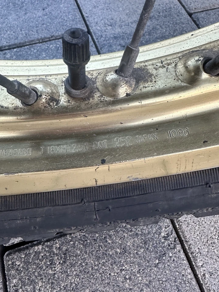 LLANTA TRASERA YAMAHA XT600 43F RUEDA TRASERA 1984-1986 J18x2.50. B0086 Foto 4 de 4