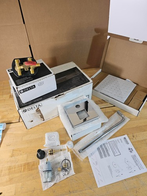 #ad Delta 342701 Modern Raincan Square Shower System 14 Series Chrome $269.99