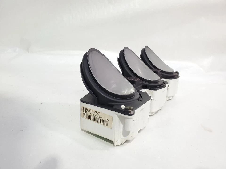 Mitsubishi 3000GT 1995 OEM medidor de batería de aceite de temperatura MB604753 Foto 2 de 4