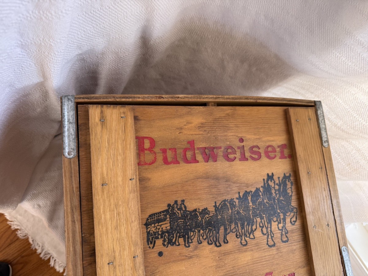 Wood Budweiser Beer Anheuser Busch Crate Storage Box w/ Clydesdale