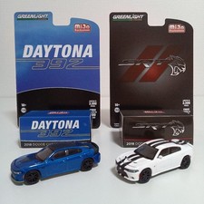 1/64 GREENLIGHT 2018 Dodge Charger Set of 2