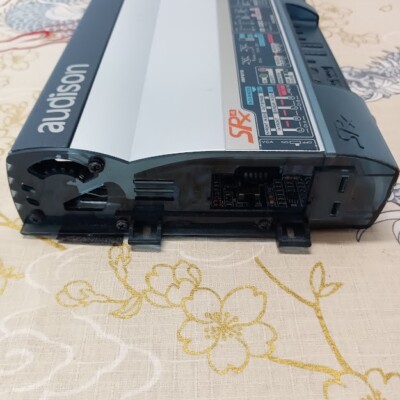 Audison SRx4 4-channel Car Power Amplifier Max 340W Audison SRx4 4-channel Car Power Amplifier Max 340W