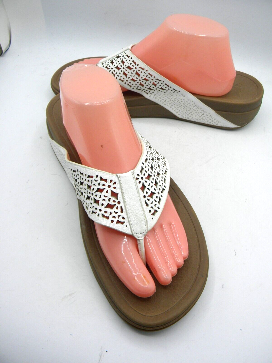 FitFlop Lattice Surfa White Laser Cut Leather Thong Slide Sandals Size 11 |  eBay