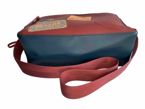 BESAME COSMETICS Weekender Makeup Travel Bag With Charm 12" x 8" x 4" - Picture 4 of 16