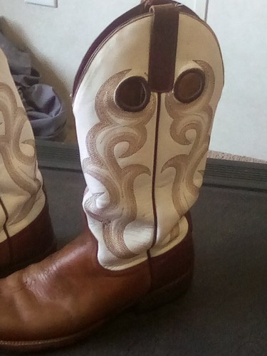Justin Cowboy Boots 9 B Brown and White Mexico leather sole soft toe - Picture 9 of 14