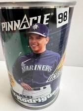 1998 PINNACLE BASEBALL ALEX RODRIGUES MARINERS BASEBALL CARDS IN TIN